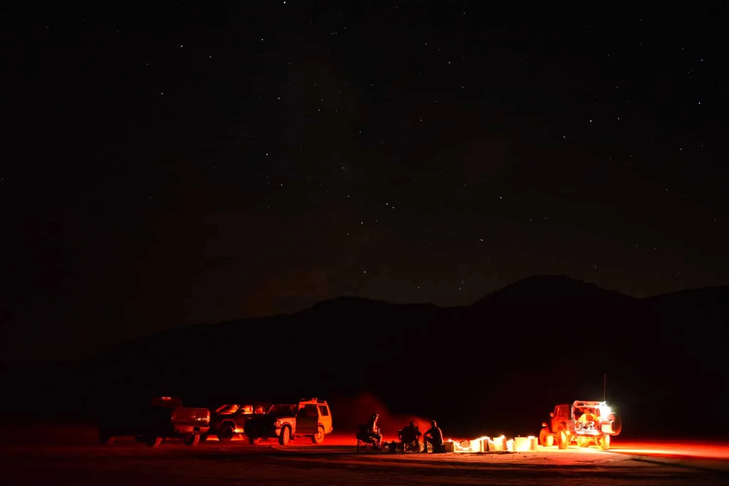 camping-under-stars-in-johnson-valley-california-mojave-desert