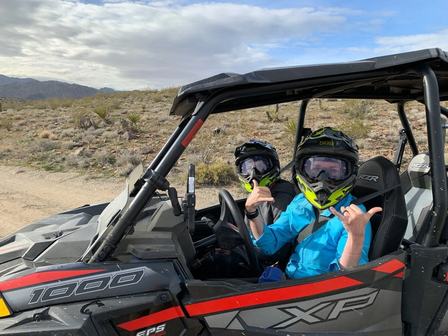 happy-trails-rental-girls-in-rzr