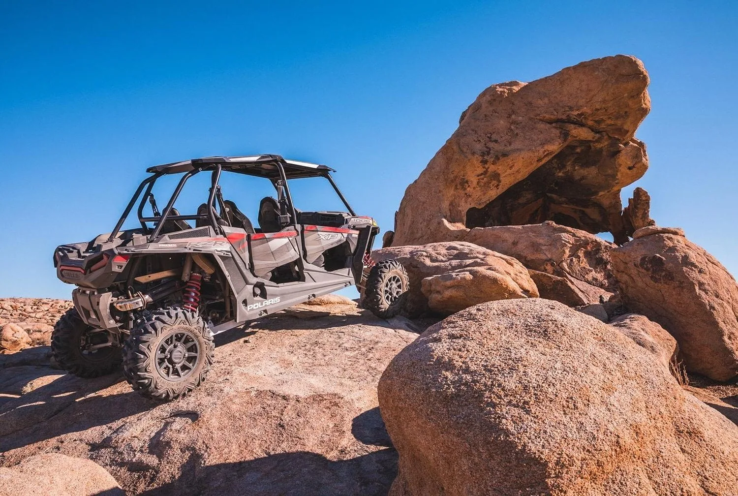 happy-trails-rental-polaris-rzr-jaws-cave-rock